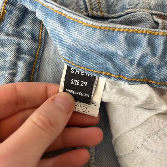 Womens Shein Light Wash Distressed Jeans - 29 - Picture 8 of 8